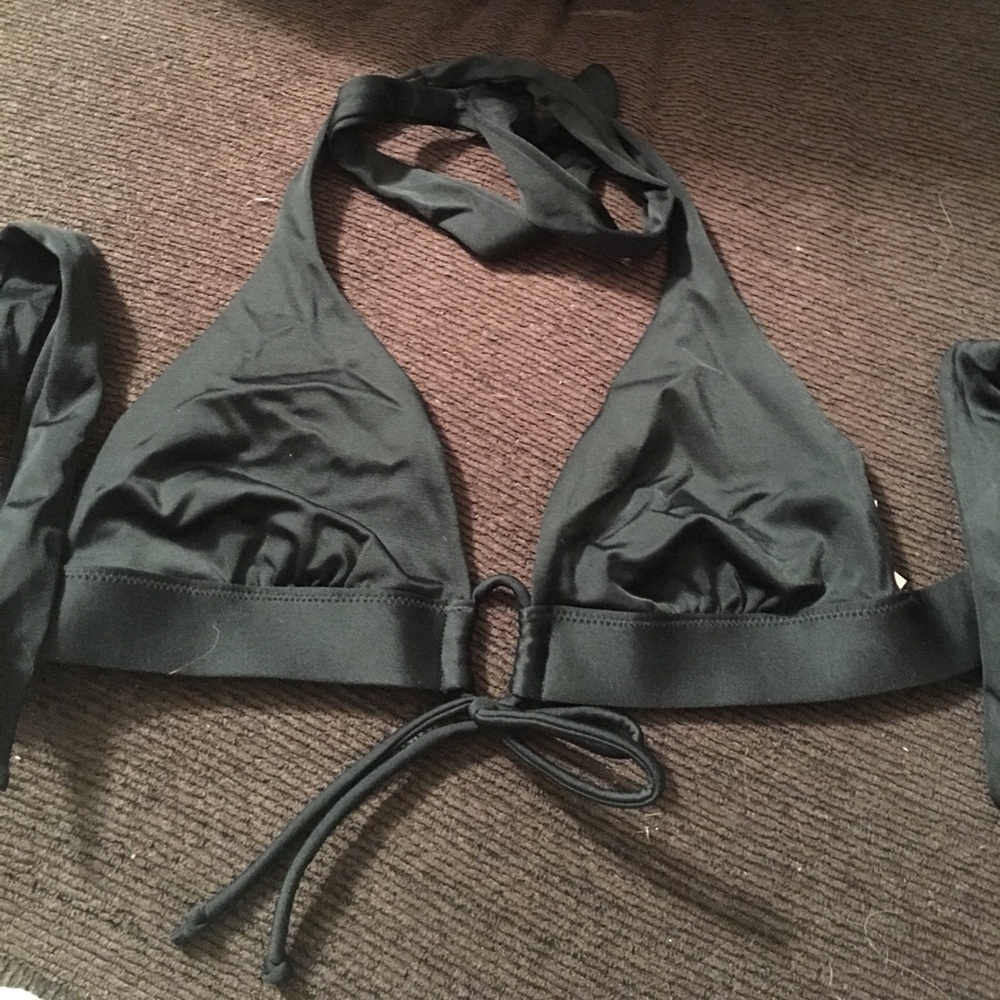 Victoria's Secret swim top size S